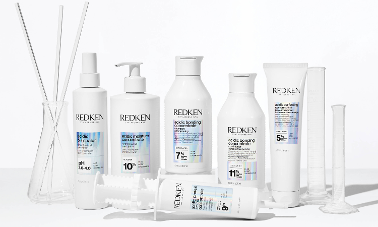 Descubra Acidic Bonding Concentrate For Damaged Hair de Redken